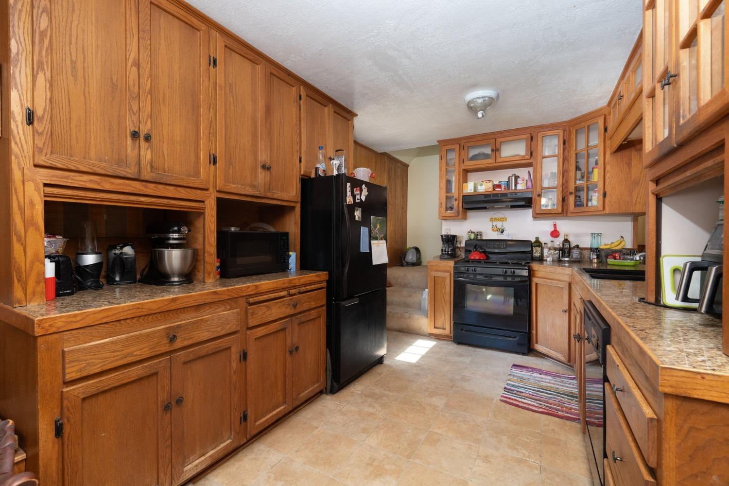 5238 Avoca Vale Rd, Mariposa, CA 95338