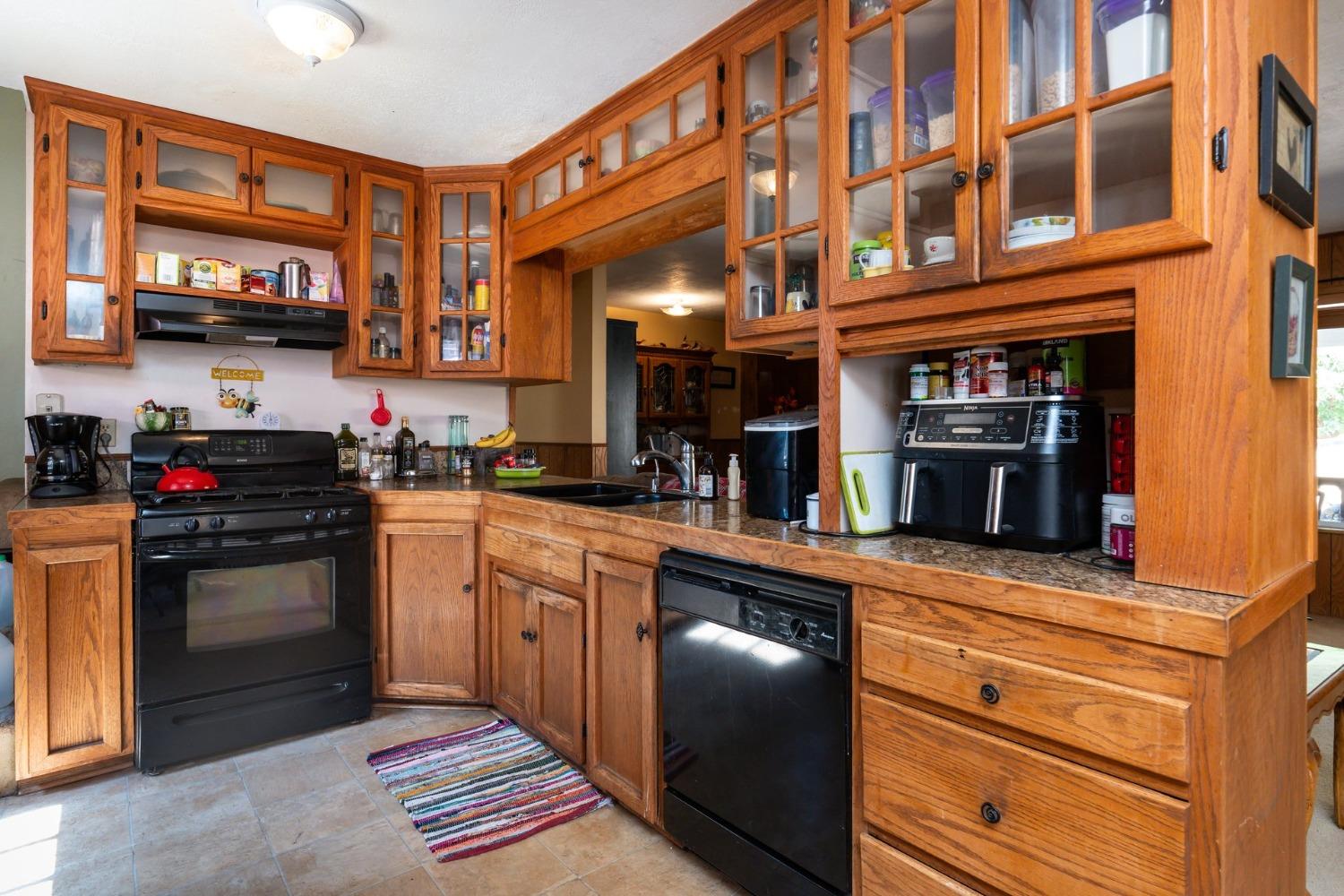 5238 Avoca Vale Rd, Mariposa, CA 95338