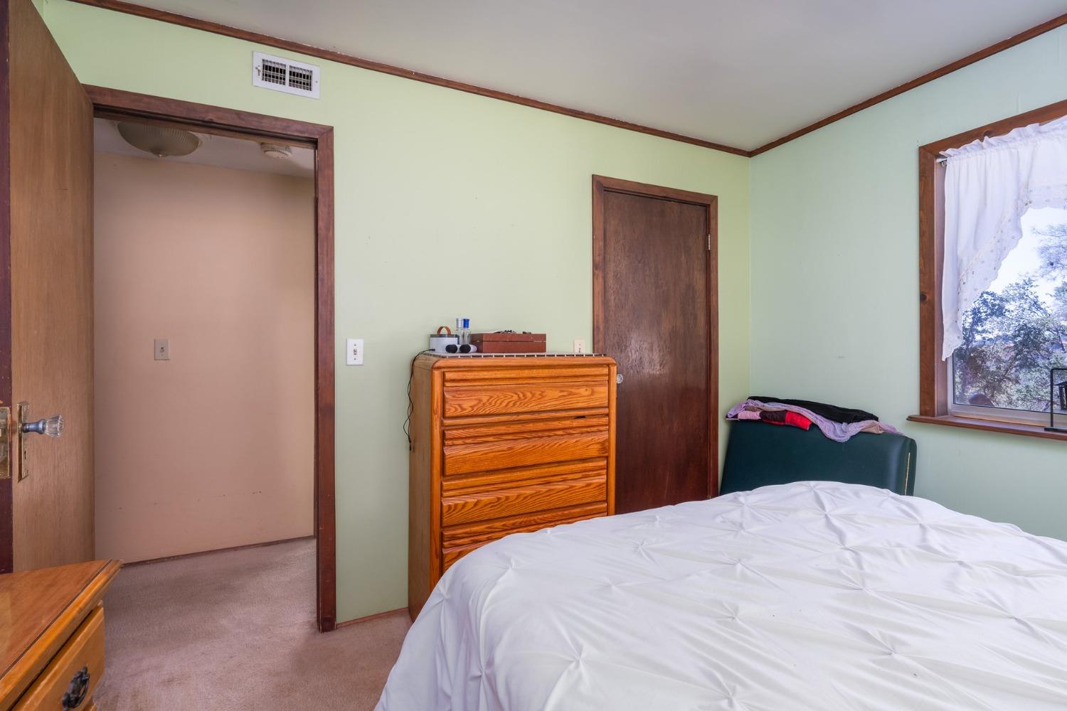 5238 Avoca Vale Rd, Mariposa, CA 95338