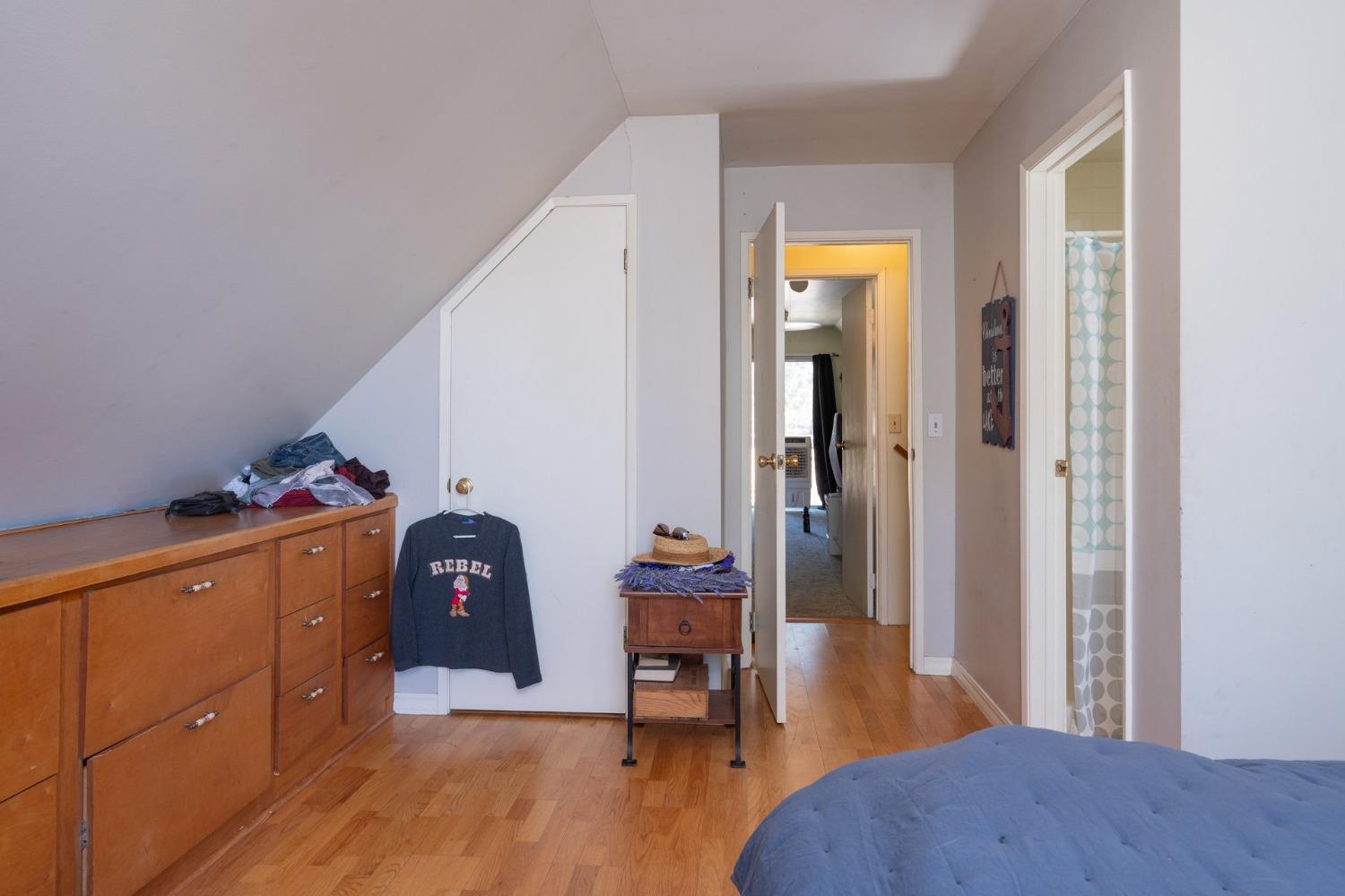 5238 Avoca Vale Rd, Mariposa, CA 95338