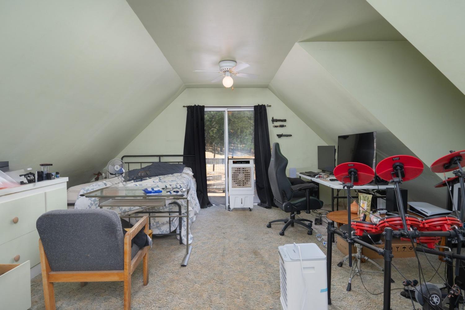 5238 Avoca Vale Rd, Mariposa, CA 95338
