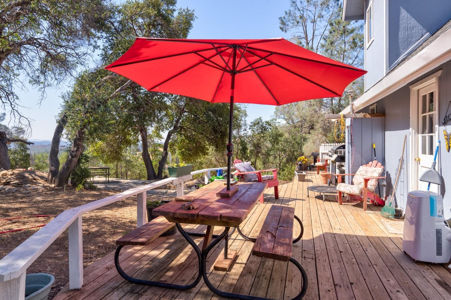 5238 Avoca Vale Rd, Mariposa, CA 95338