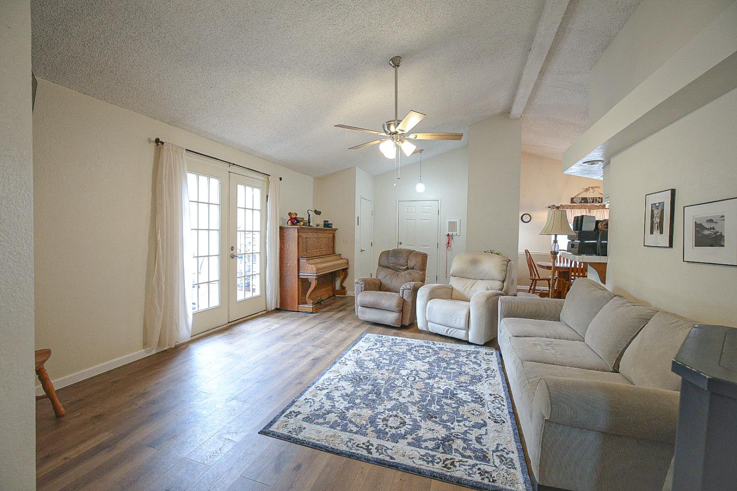 43555 Highway 41 #A3, Oakhurst, CA 93644
