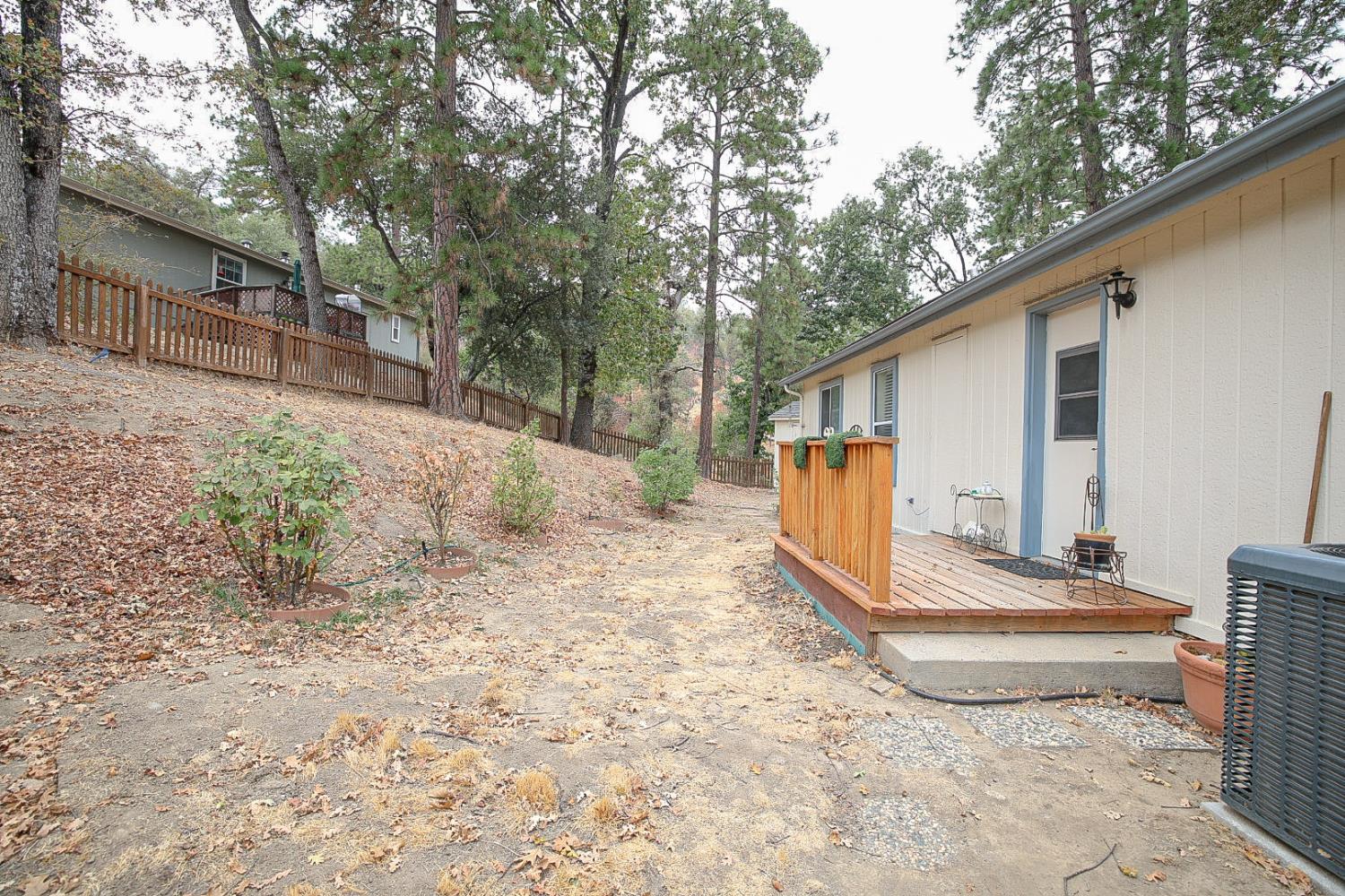 43555 Highway 41 #A3, Oakhurst, CA 93644