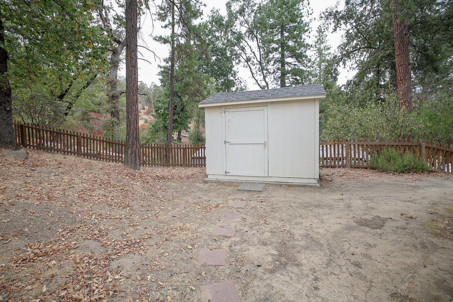 43555 Highway 41 #A3, Oakhurst, CA 93644