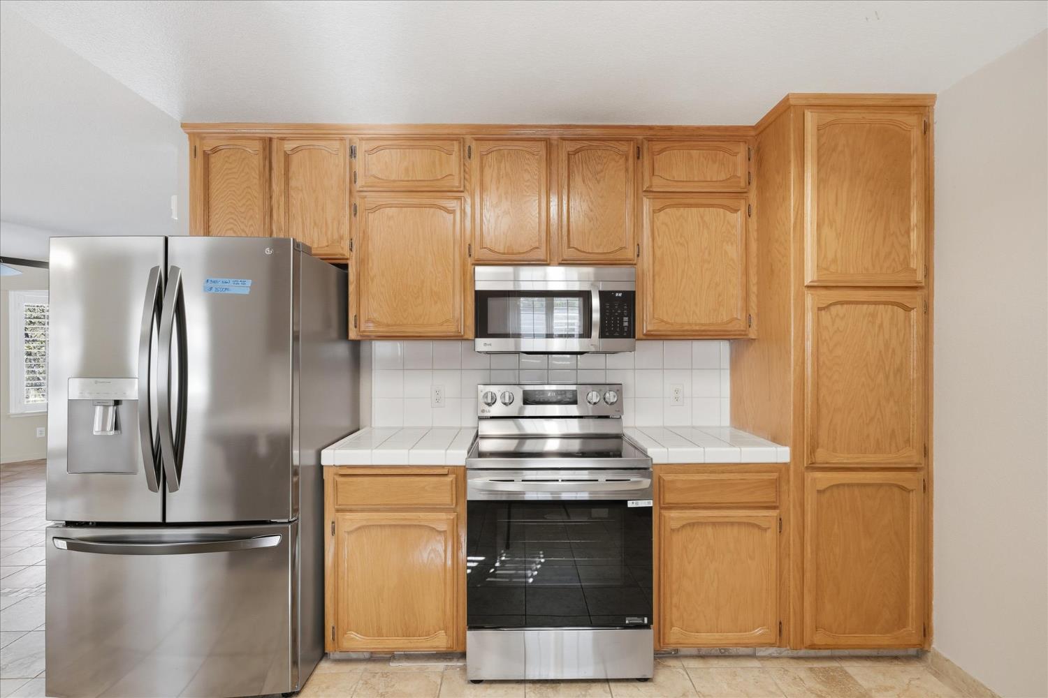 43468 Crystal Cave Cir, Coarsegold, CA 93614