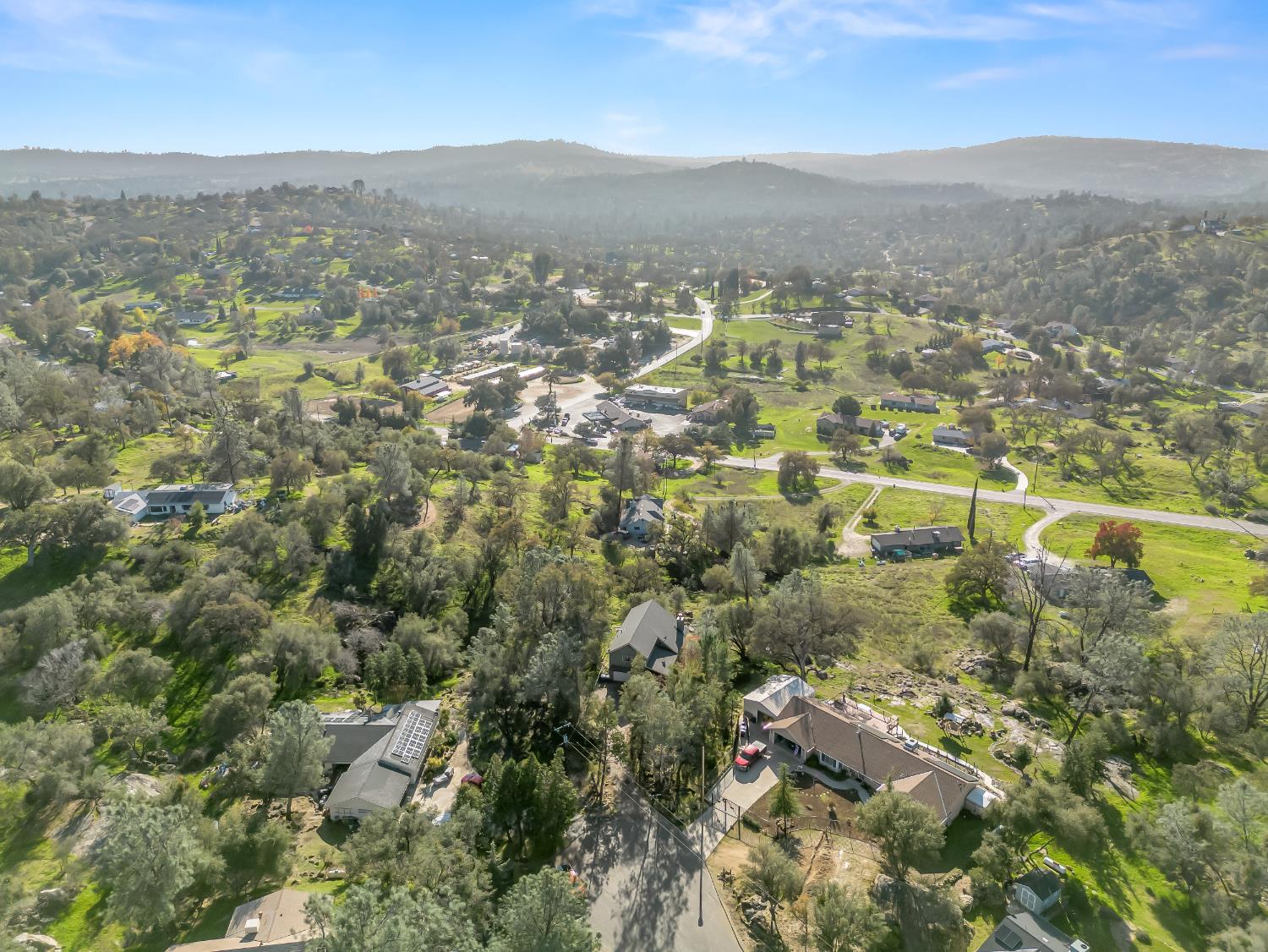 29700 Deer Trail Ln, Coarsegold, CA 93614
