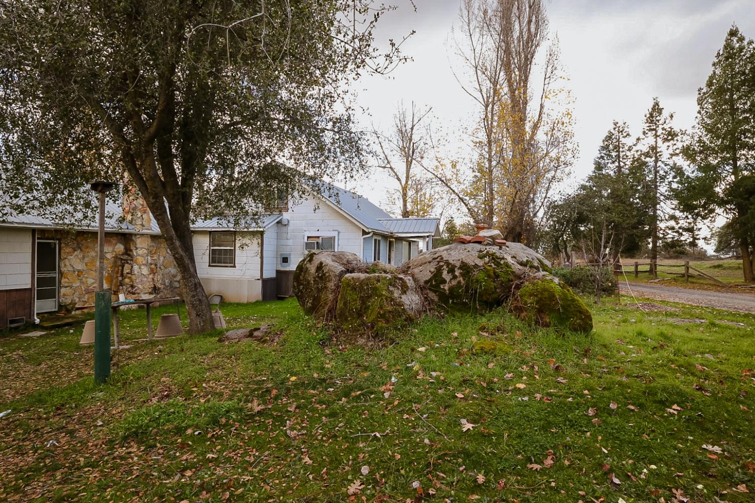 5156 Hillside Dr, Mariposa, CA 95338