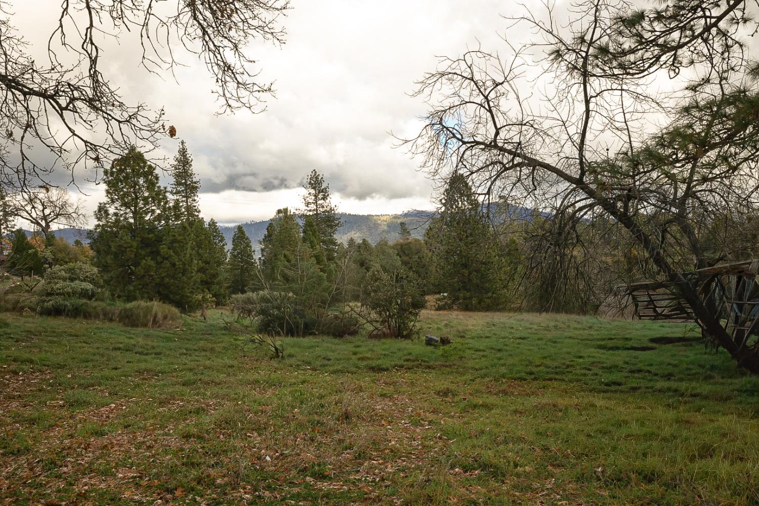 5156 Hillside Dr, Mariposa, CA 95338