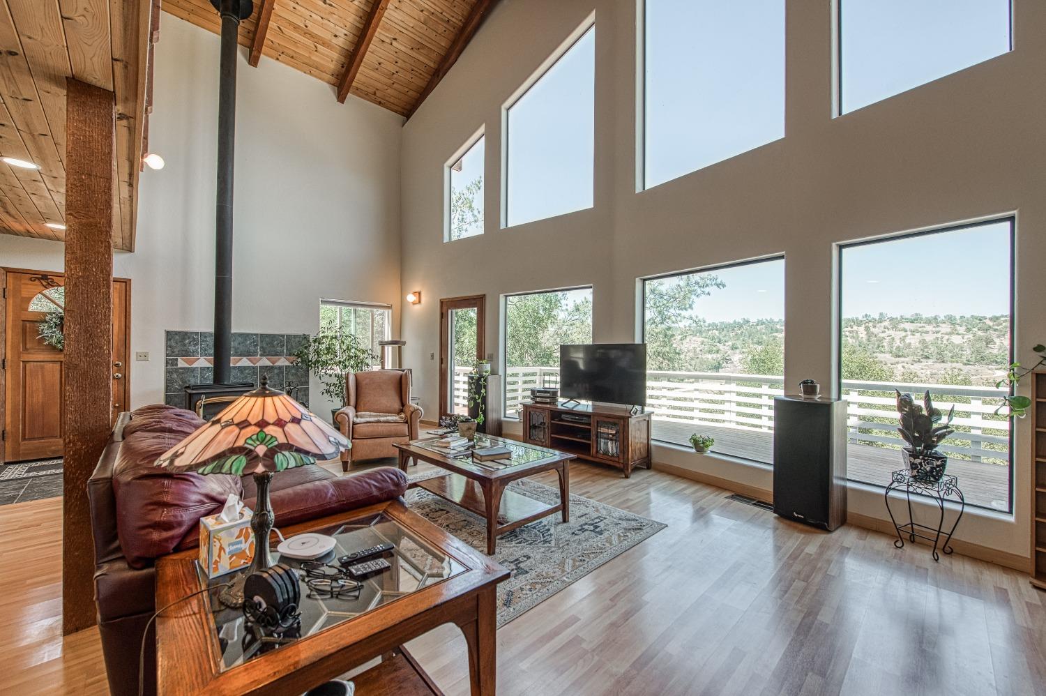 41576 Road 406, Coarsegold, CA 93614