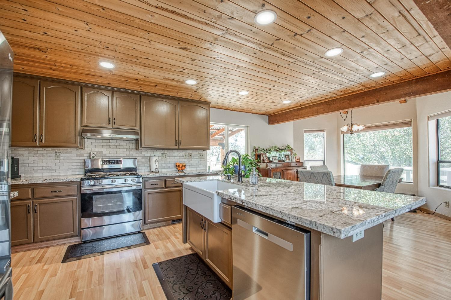 41576 Road 406, Coarsegold, CA 93614