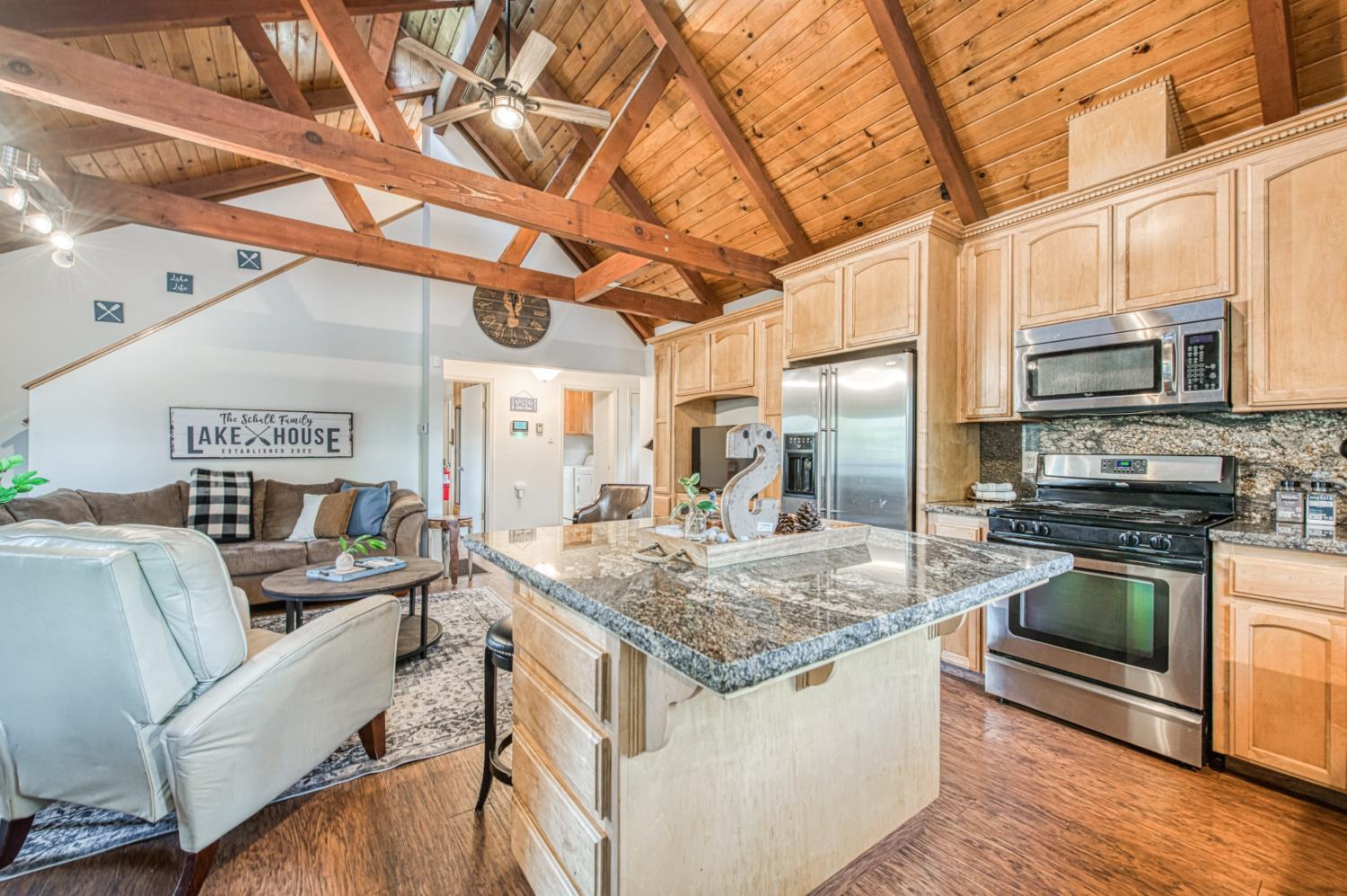 37748 Marina View Drive, Bass Lake, CA 93604