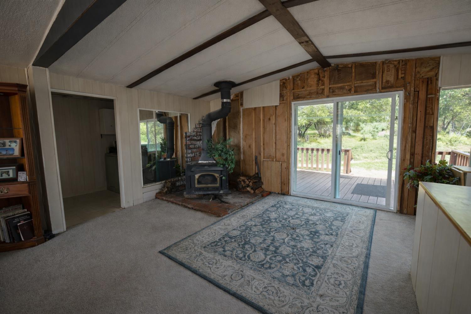 33404 Robinhood Dr, Coarsegold, CA 93614