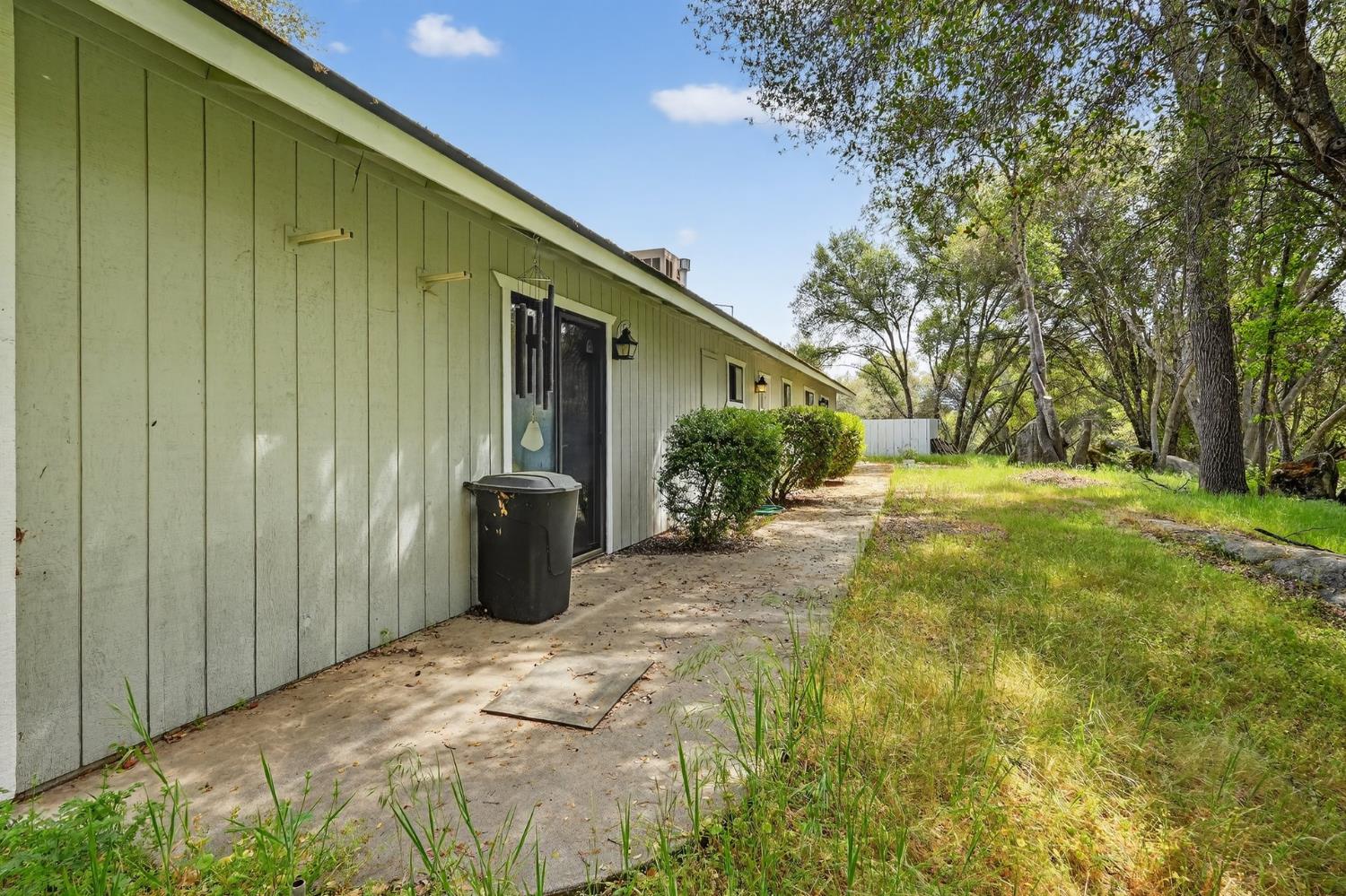 40790 Hwy 49, Oakhurst, CA 93644